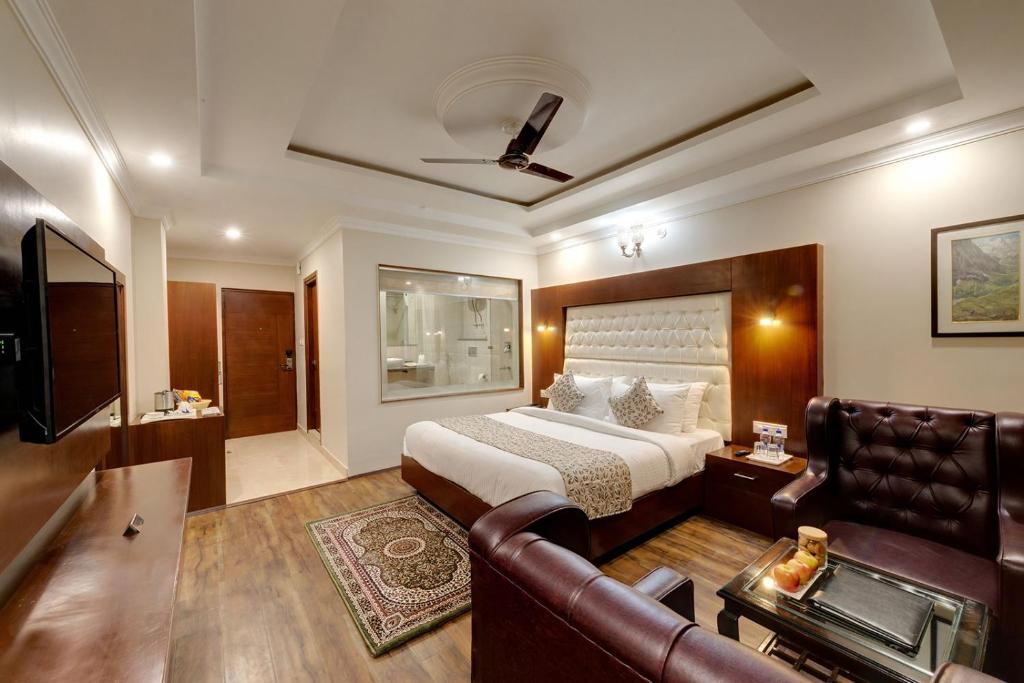 Regenta Place Green Leaf Resort