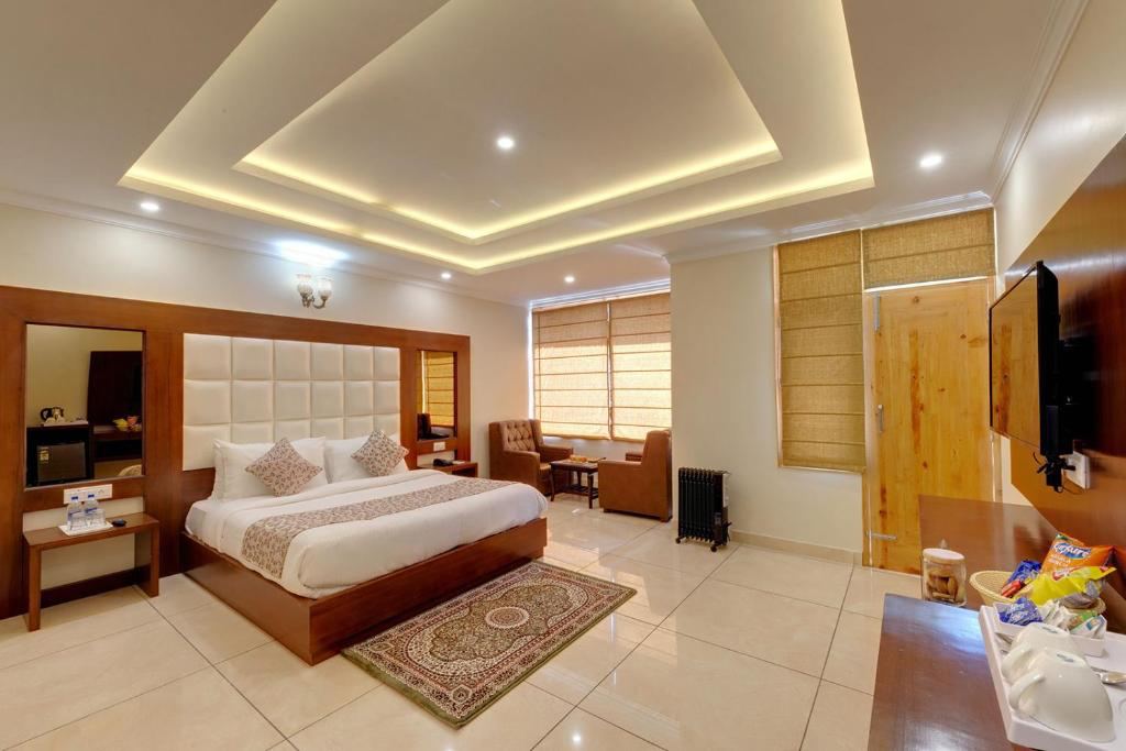 Regenta Place Green Leaf Resort