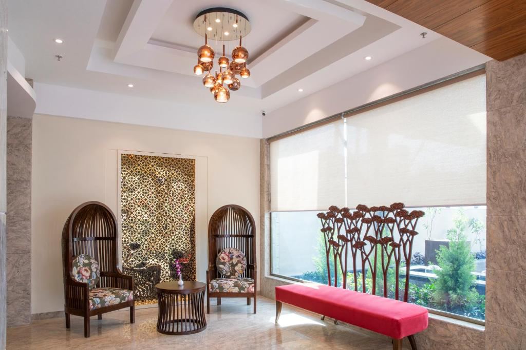 Regenta Central Cassia Hotel