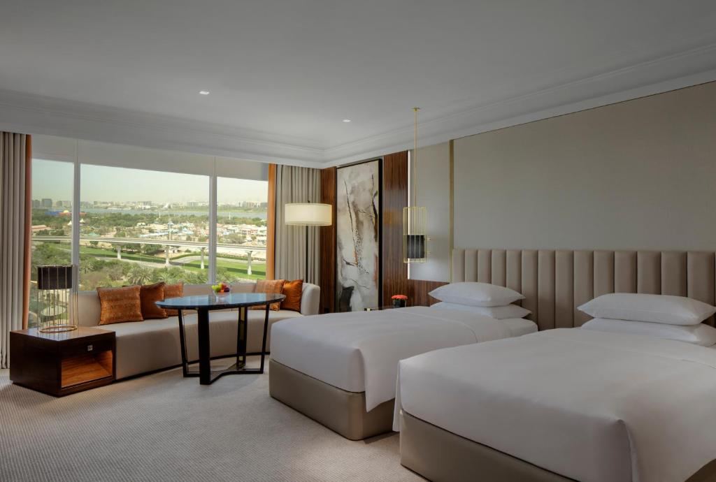 Grand Hyatt Dubai Resort