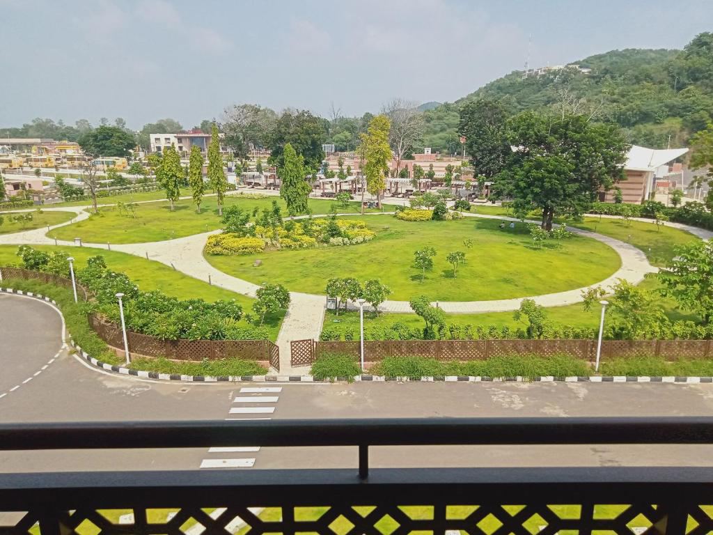 Ramada Encore by Wyndham Statue of Unity
