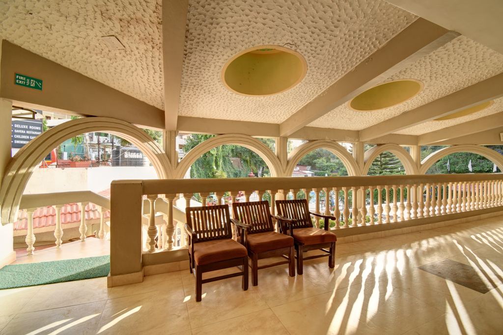 Hotel Savera Palace