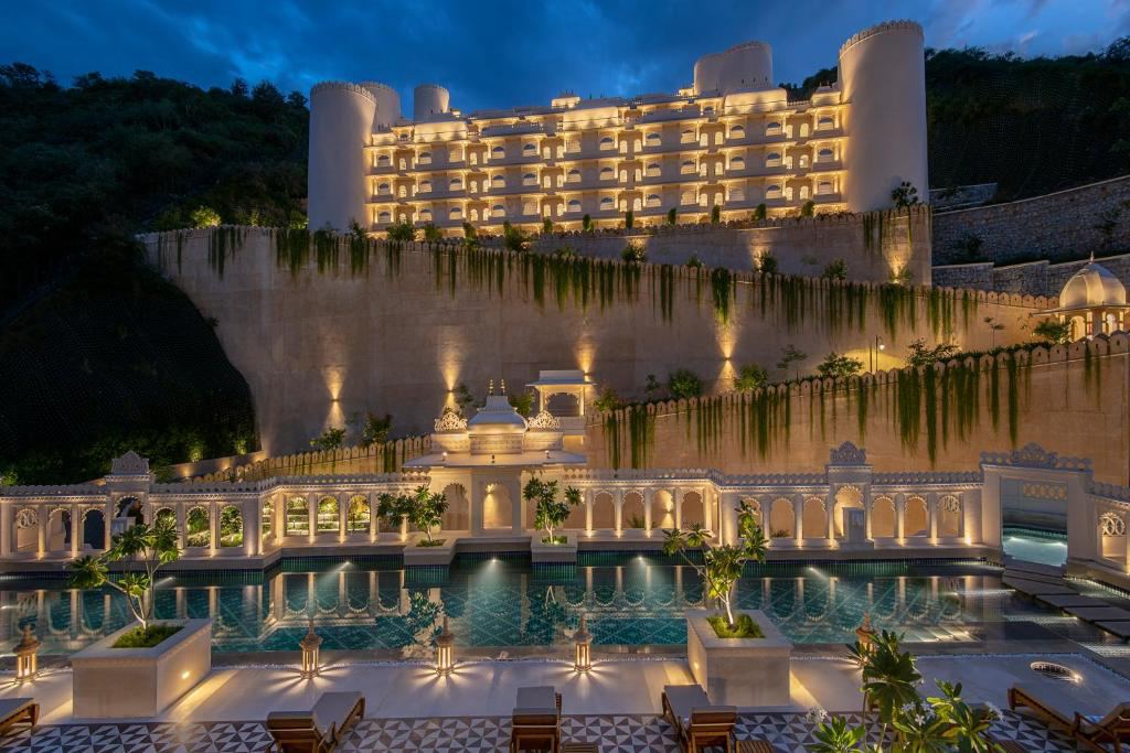 Aurika Udaipur – Luxury by Lemon Tree Hotels