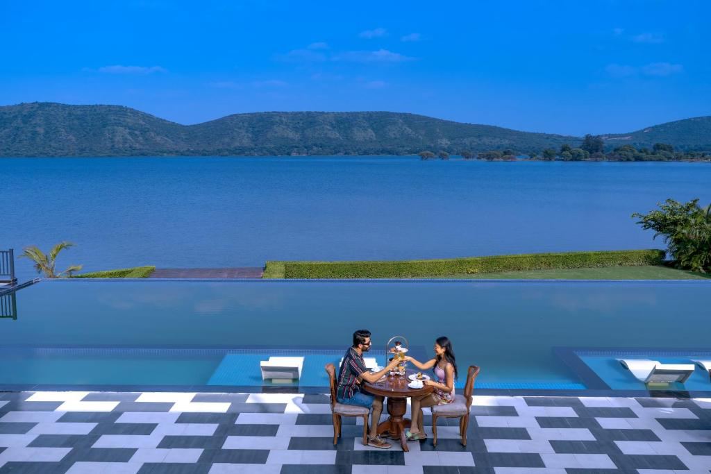 Zana Lakeview Resort Udaipur