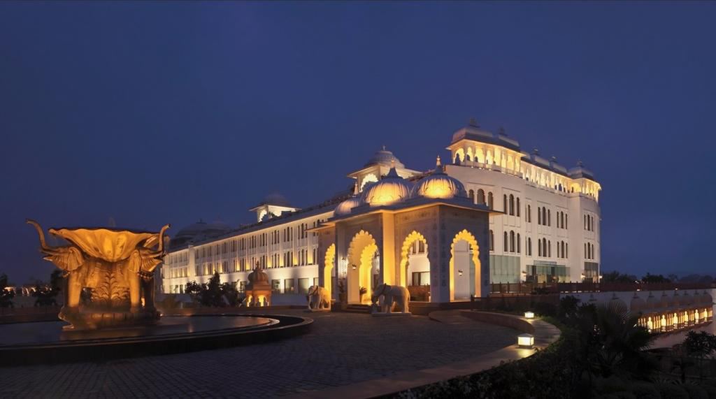 Radisson Blu Palace Resort & Spa