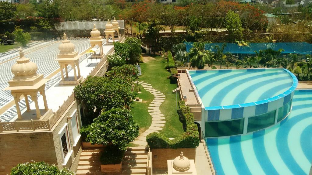 Radisson Blu Palace Resort & Spa