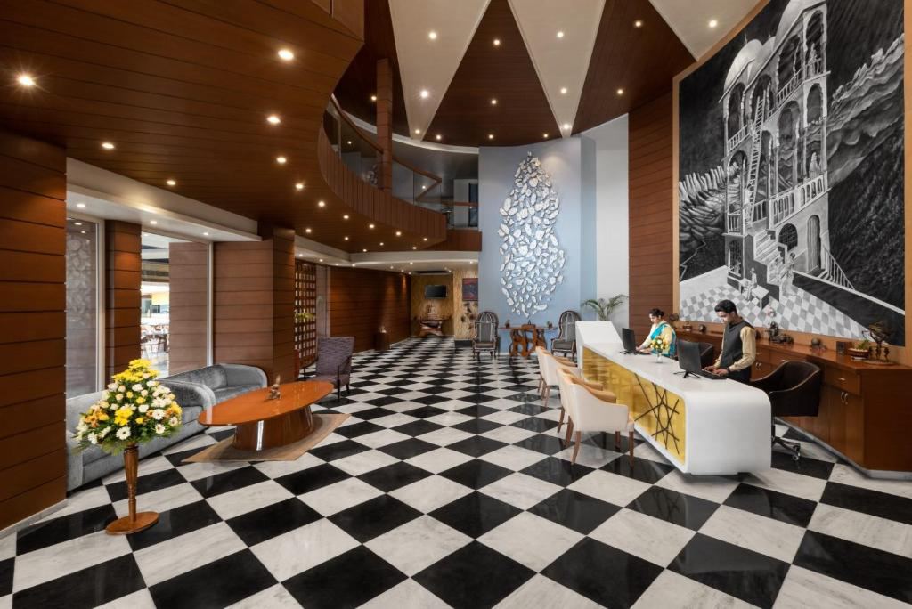 juSTa Luxe Sajjangarh Resort & Spa