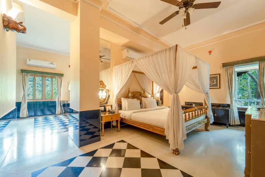 The Royal Retreat Resort & Spa