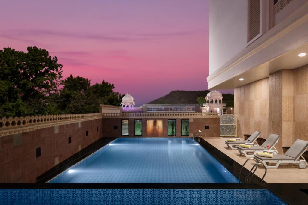juSTa Ssatva Resort