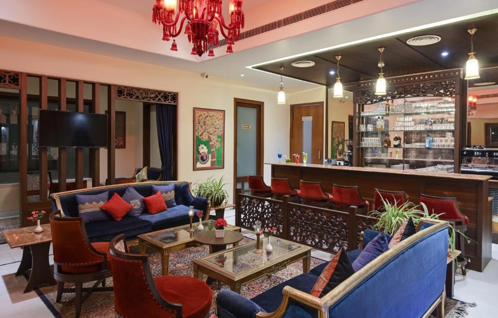 Brahma Niwas Hotel
