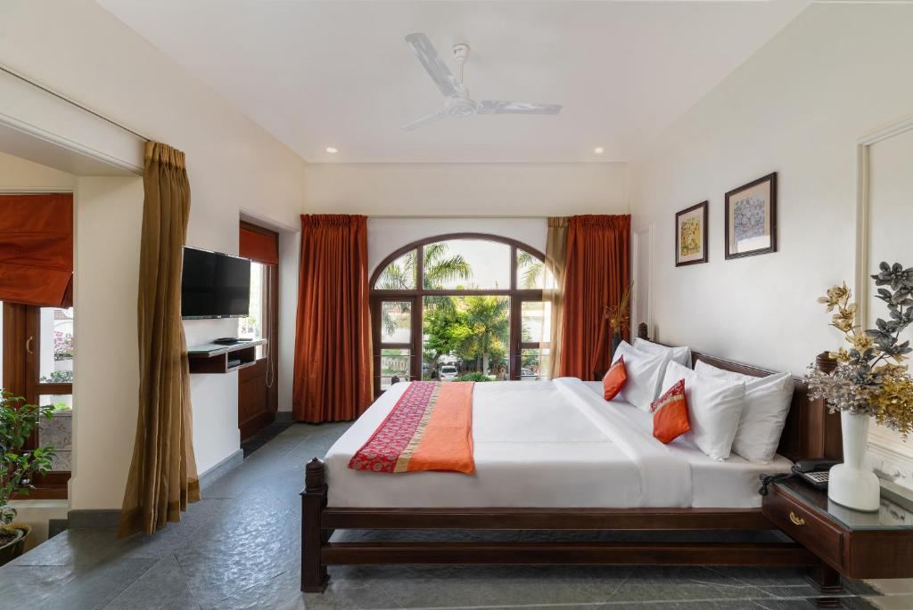 Brahma Niwas Hotel