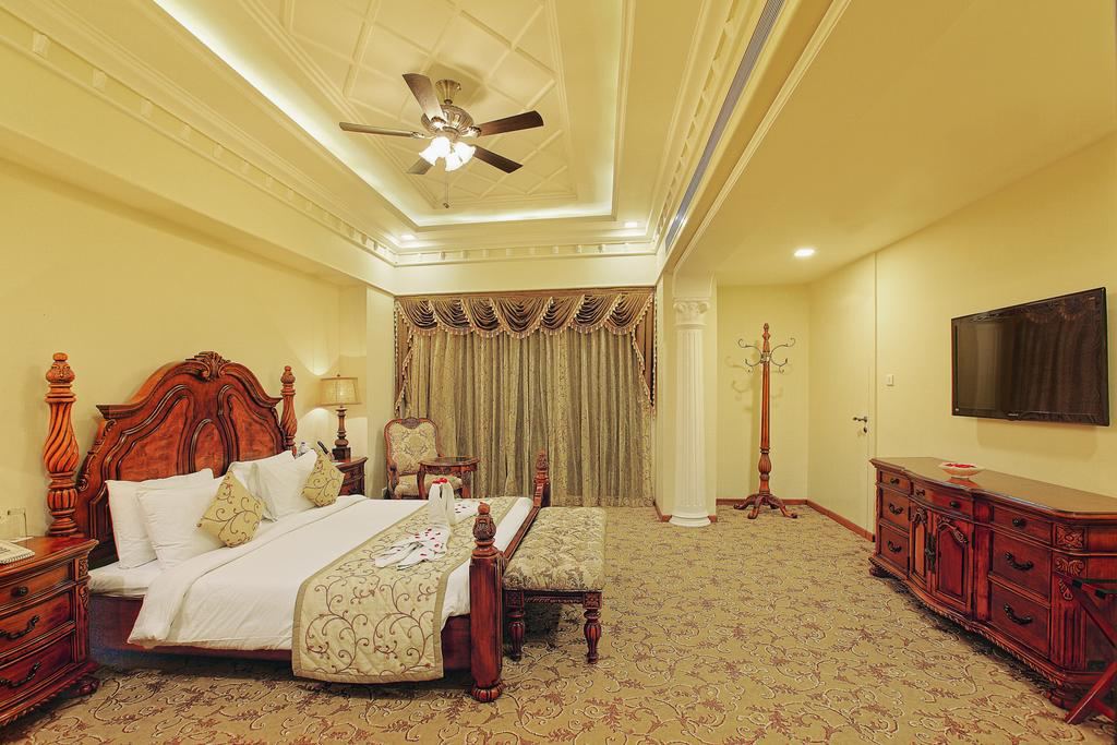 Shourya Garh Resort & Spa