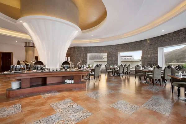 Raajsa Resort