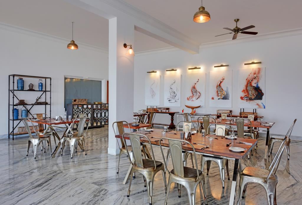 Fateh Safari Suites