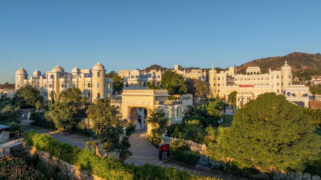 The Everest Hill Resort & Spa