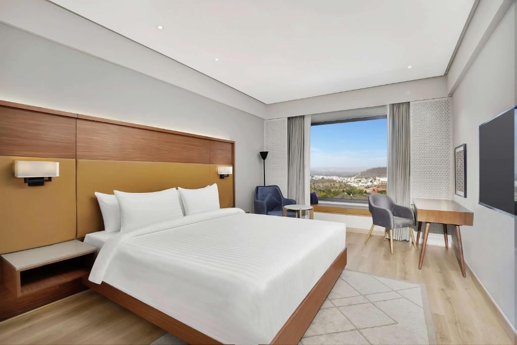 Radisson Hotel