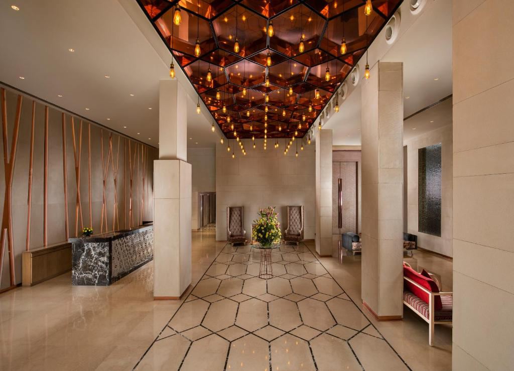 Sarovar Premiere Hotel