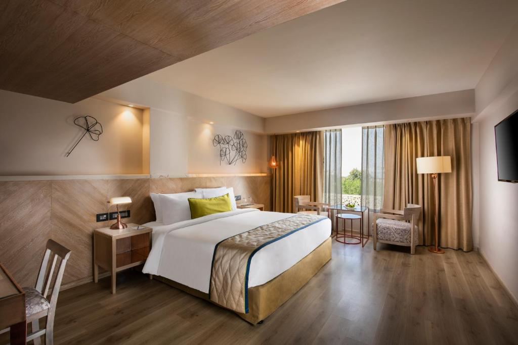 Sarovar Premiere Hotel
