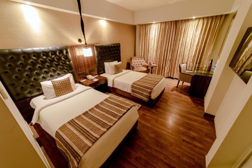 Sarovar Portico Hotel