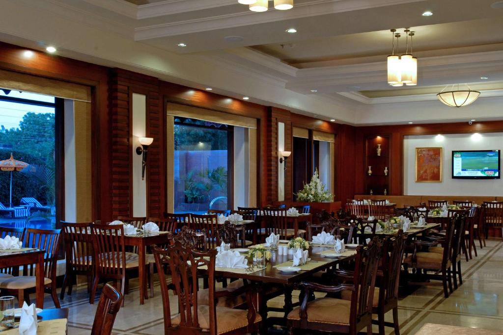 Park Plaza Hotel