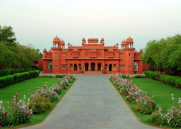 Gaj Kesari Hotel