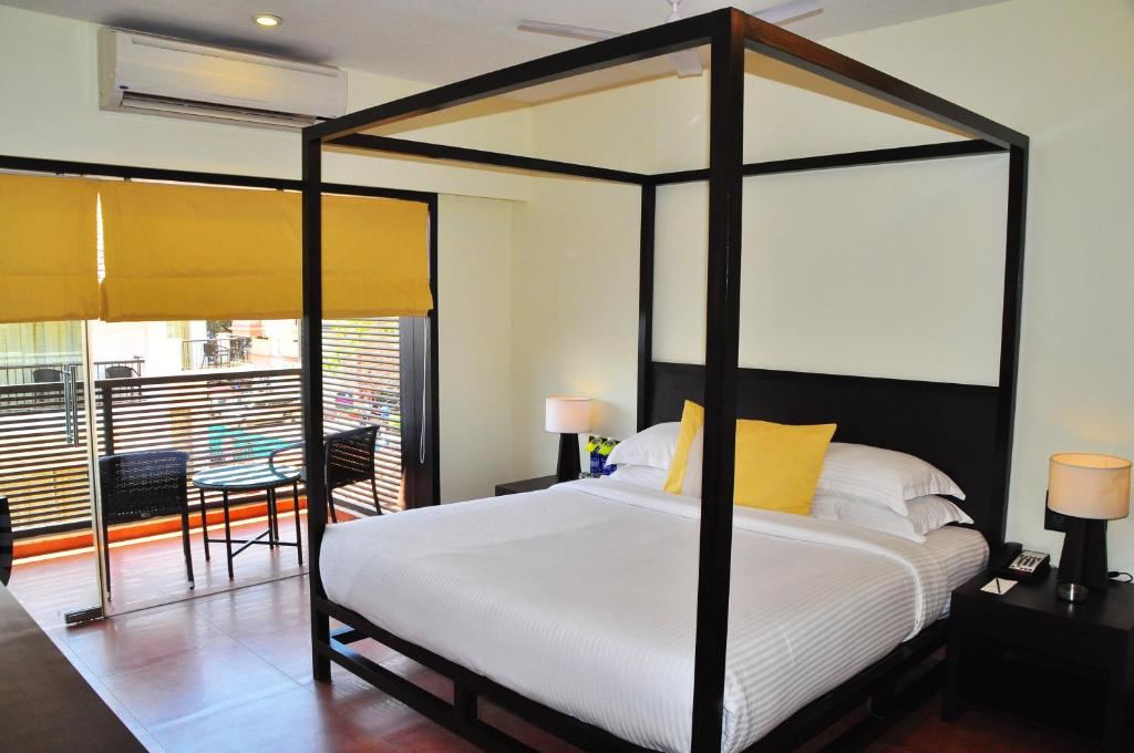 Kyriad Prestige Hotel