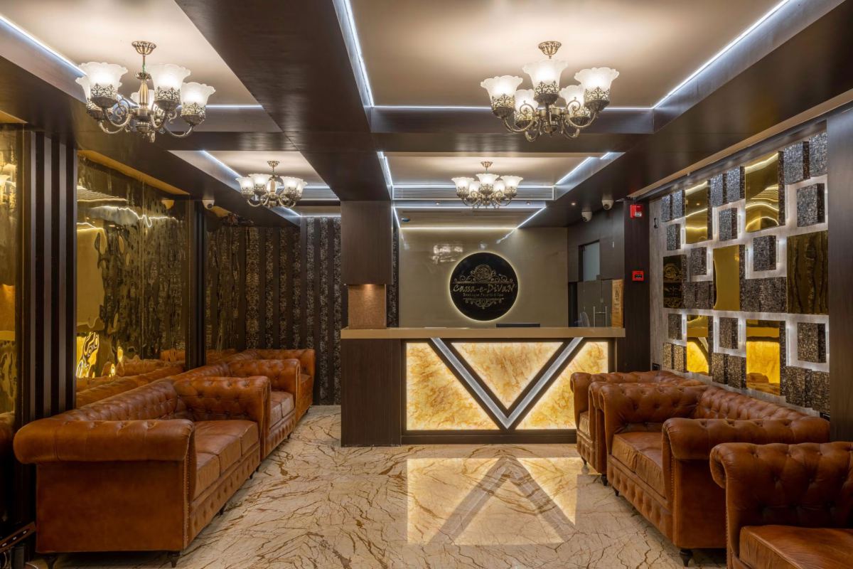 Divan Clarks Inn Hotel
