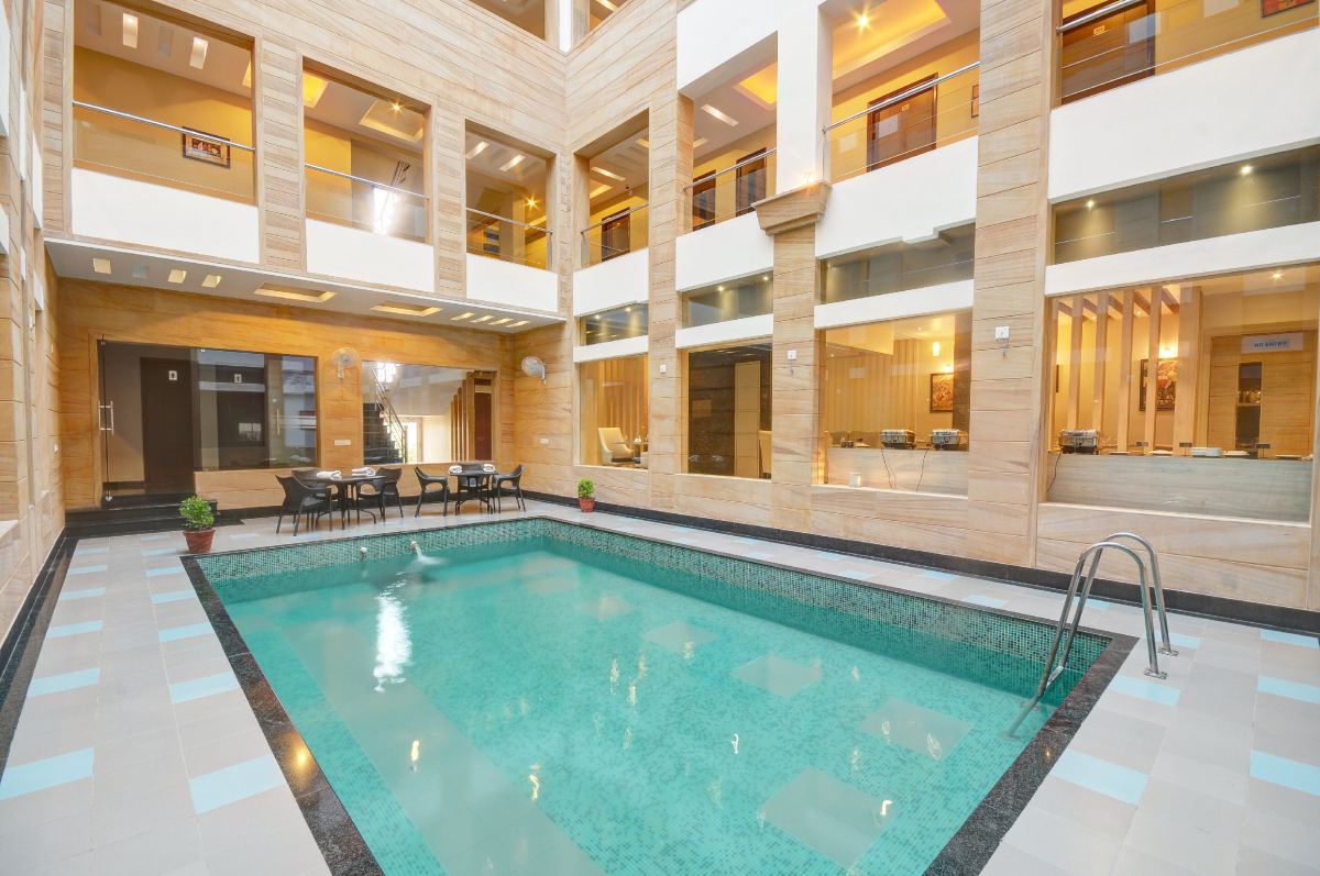 Hotel Chirag