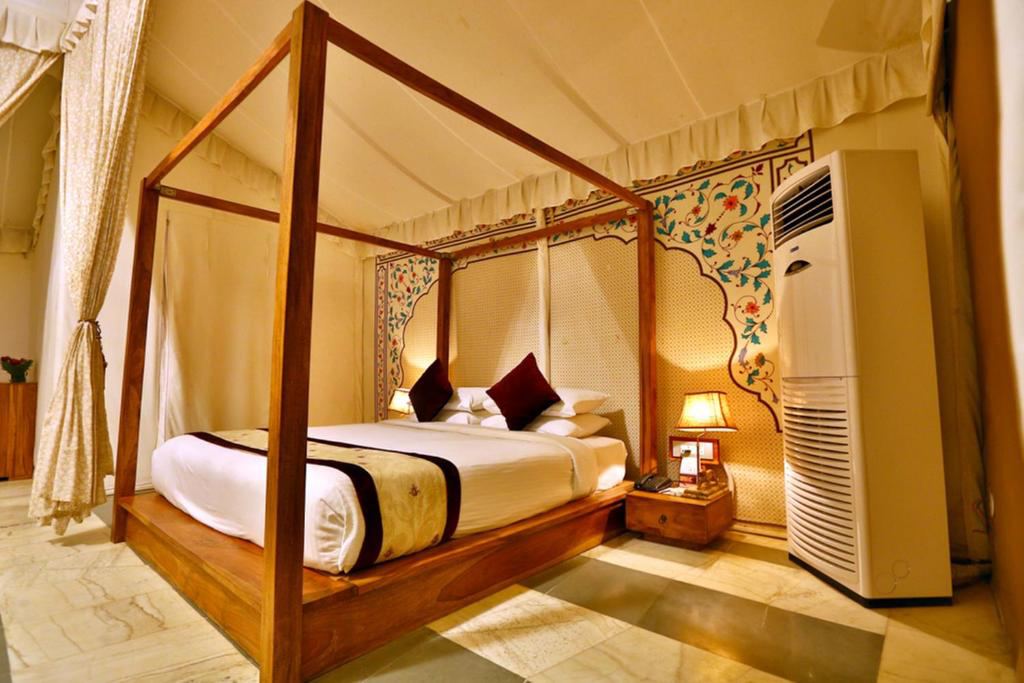 Regenta Resort Vanya Mahal