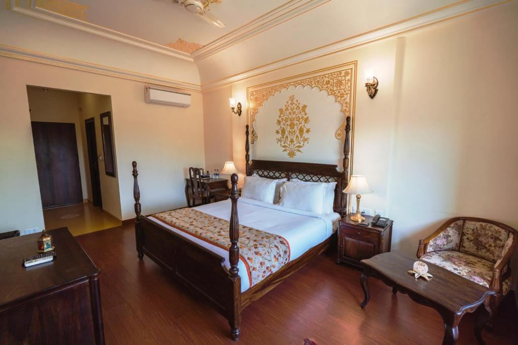 WelcomHeritage Mount Valley Resort