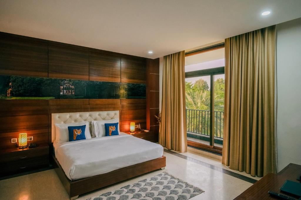 Clarks Safari Resort