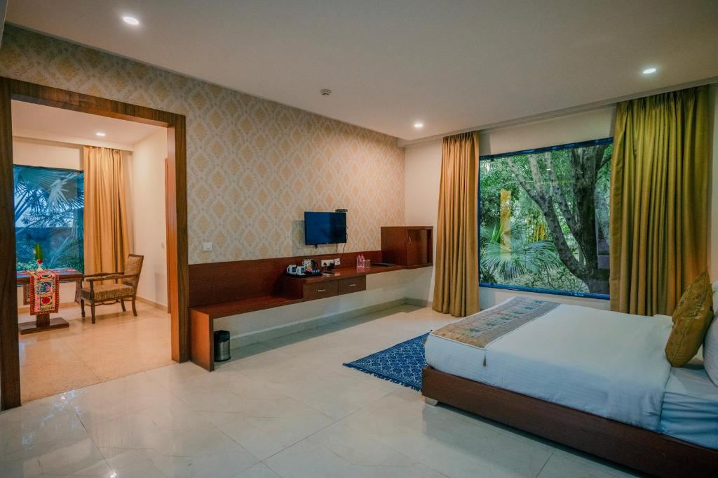 Clarks Safari Resort