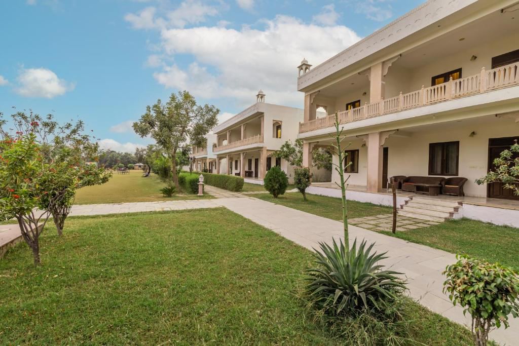 ClarksInn Suites Resort