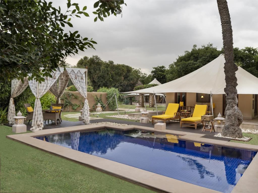 The Oberoi Rajvilas Resort