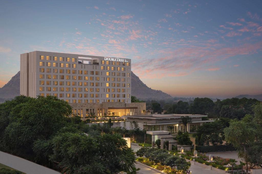 DoubleTree By Hilton Hotel