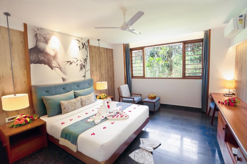 PepperVine Hotel