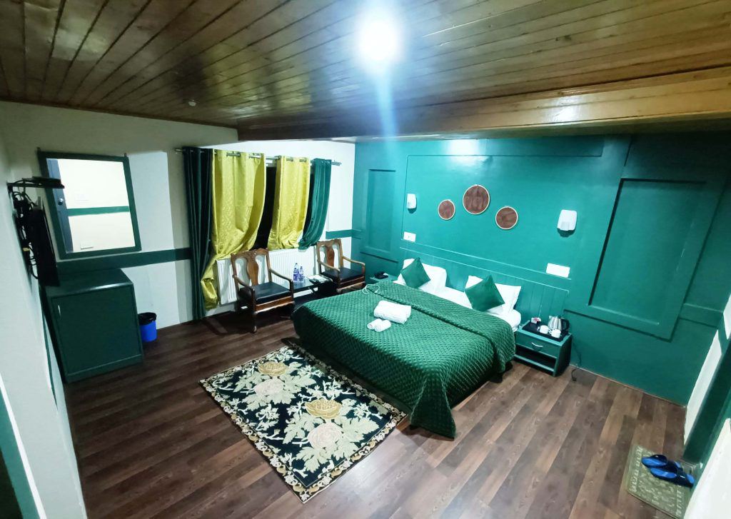 Alpine Ridge Hotel