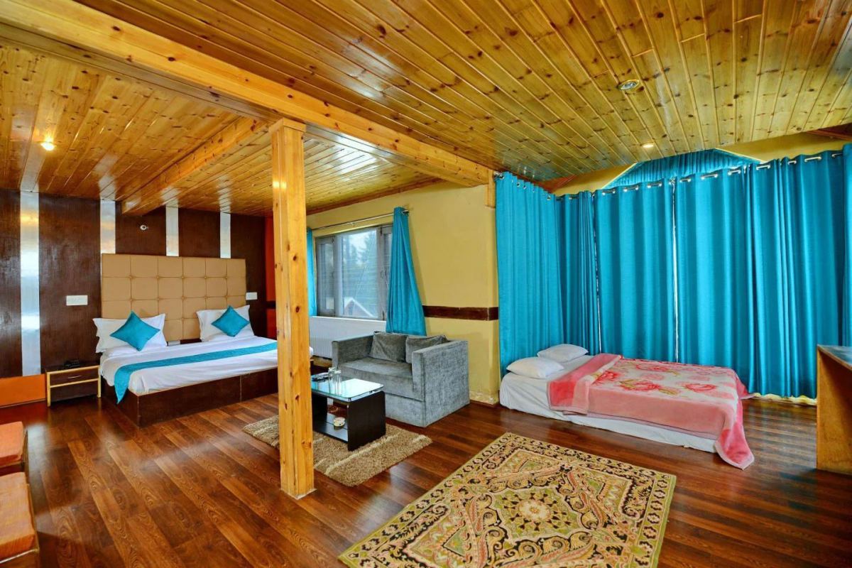 Alpine Ridge Hotel
