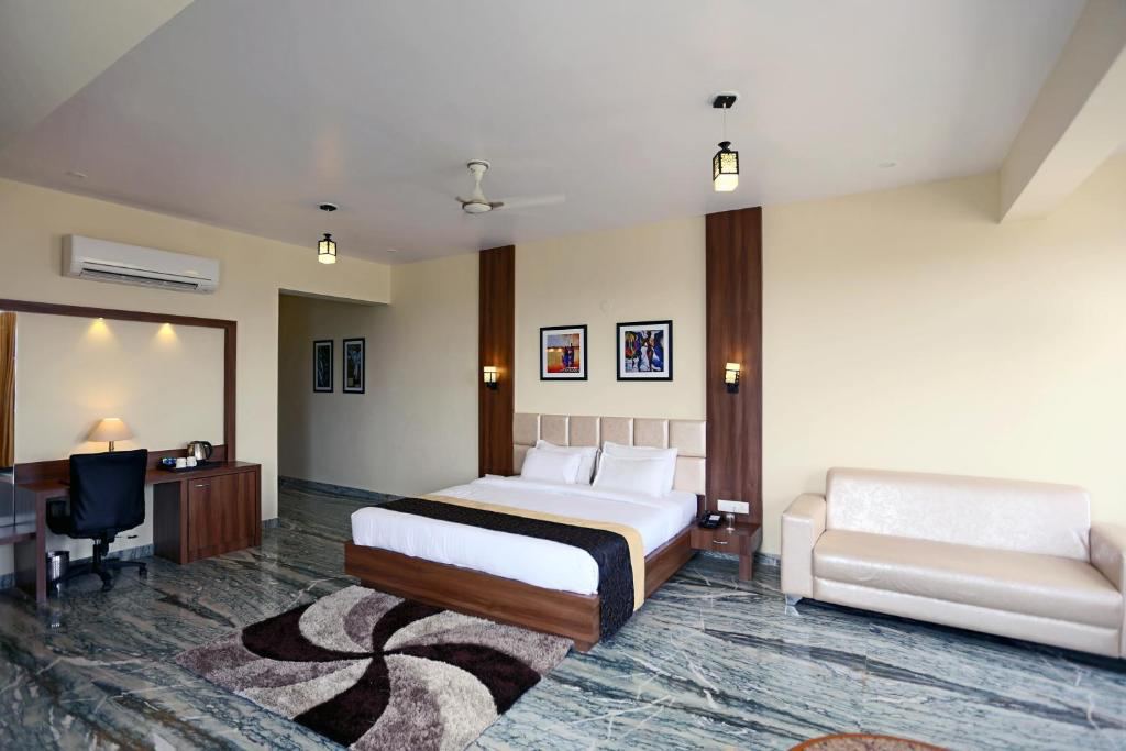 Regenta Central Mewargarh Hotel