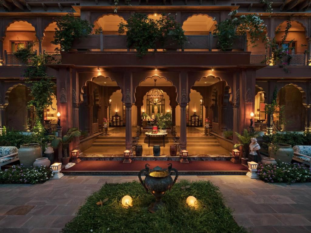 Narendra Bhawan Hotel