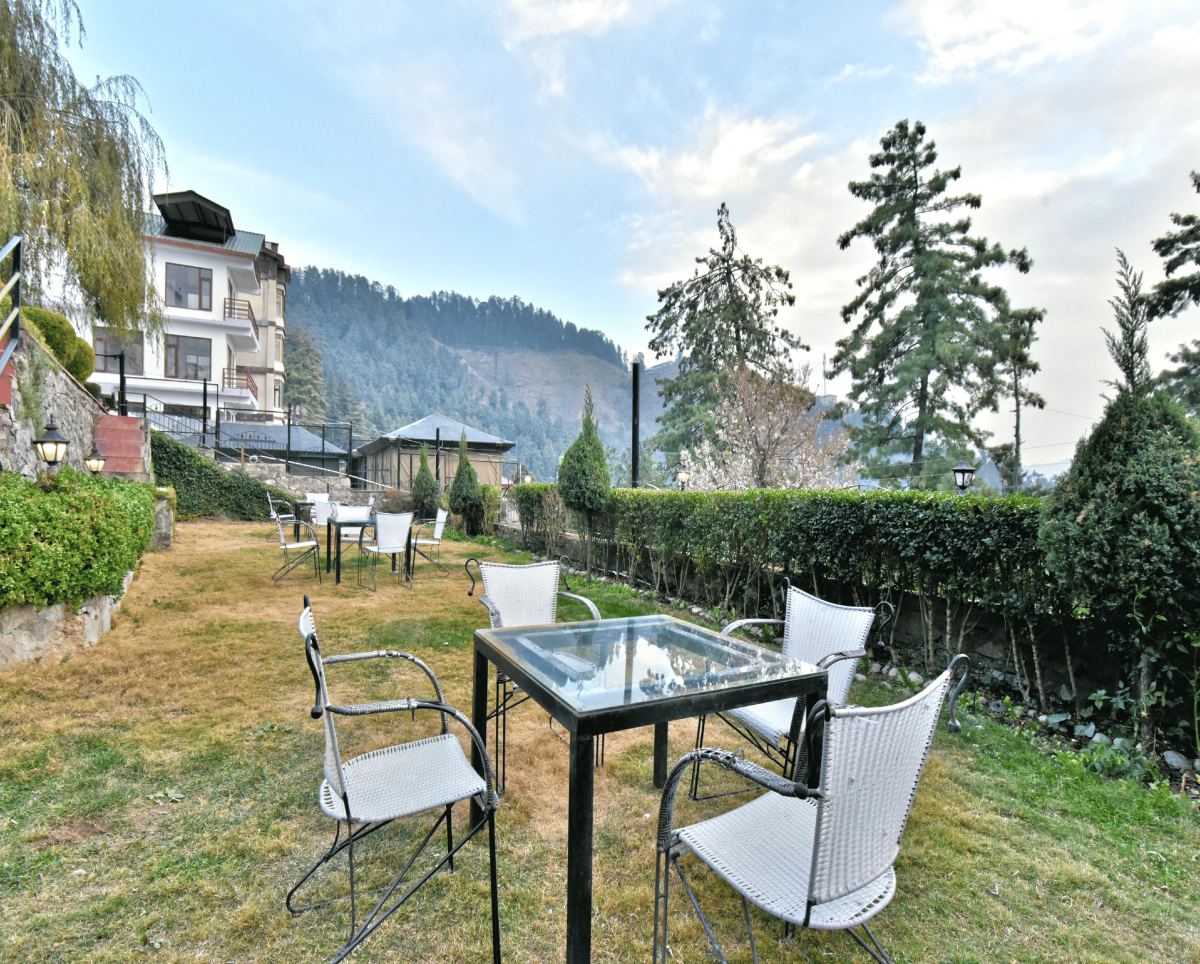 DLS Hillcrest Resort
