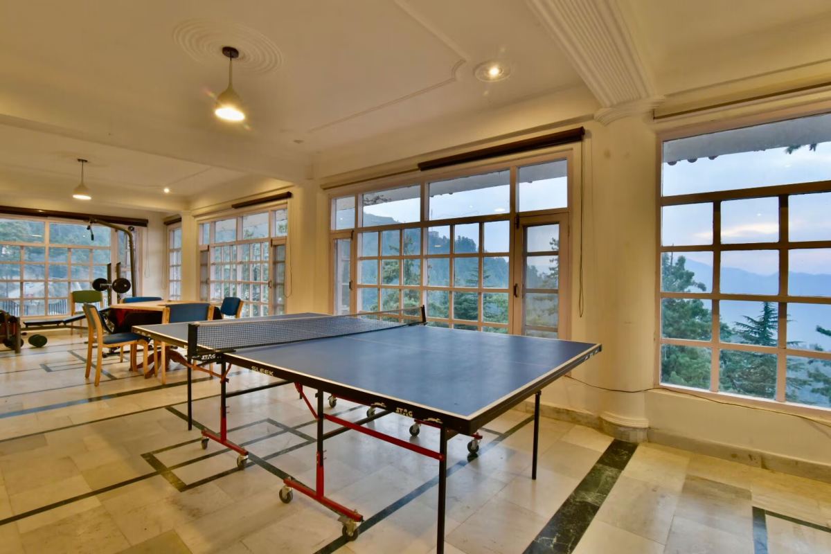 DLS Hillcrest Resort