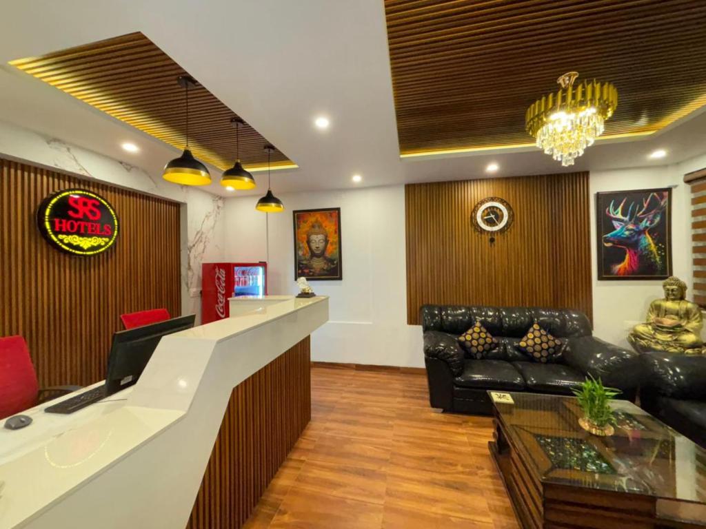 Aliza Inn Suites Hotels