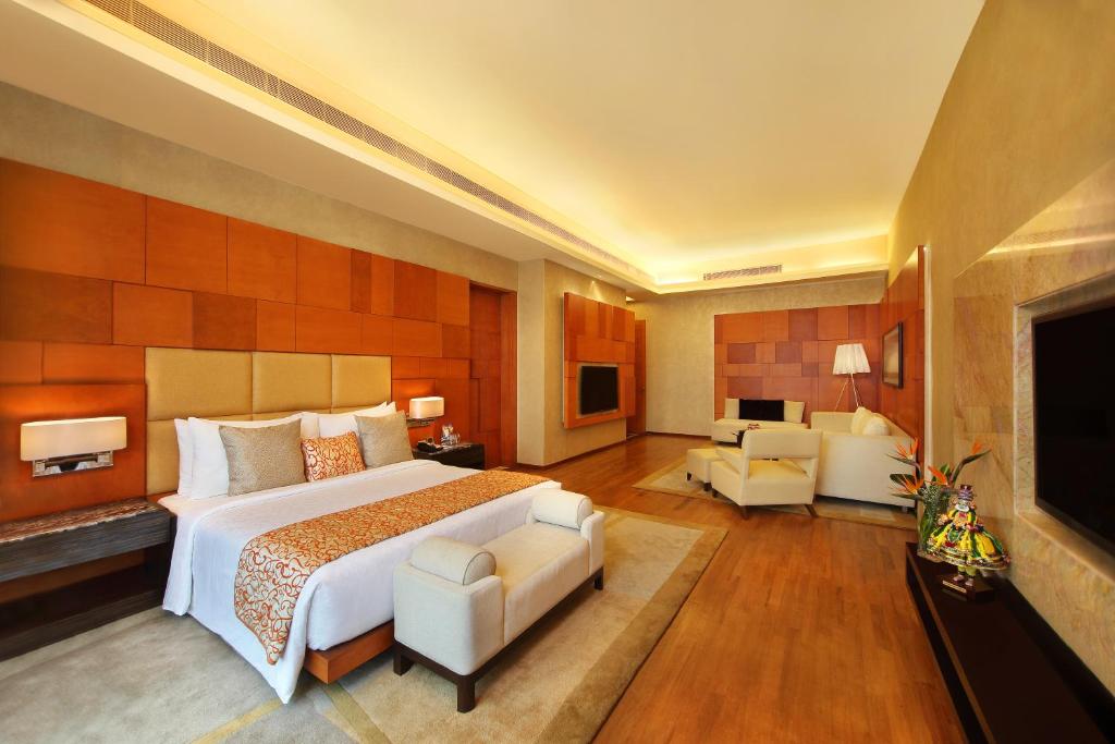 Gokulam Grand Hotel & Spa