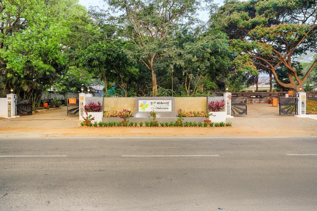 Club Mahindra Golden Landmark Hotel