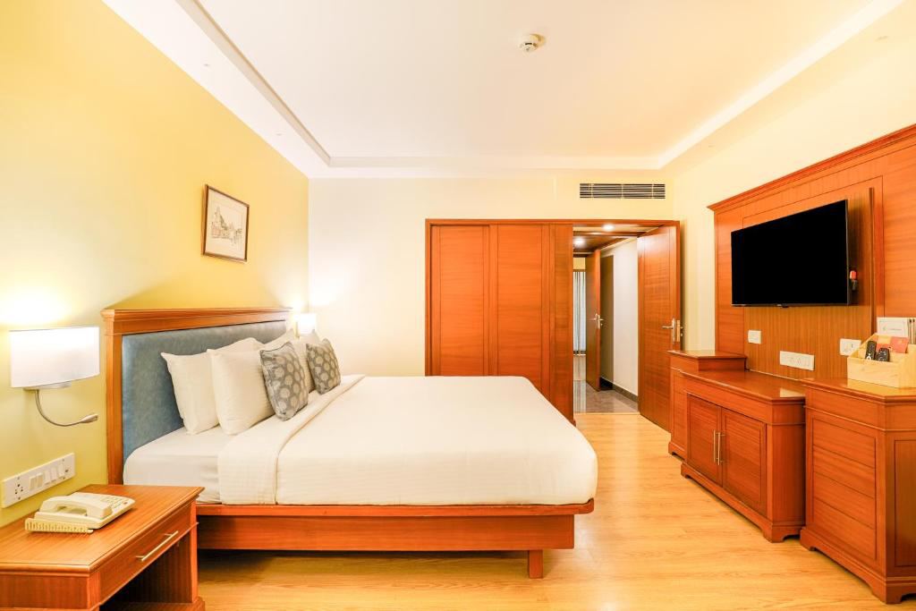 Club Mahindra Golden Landmark Hotel