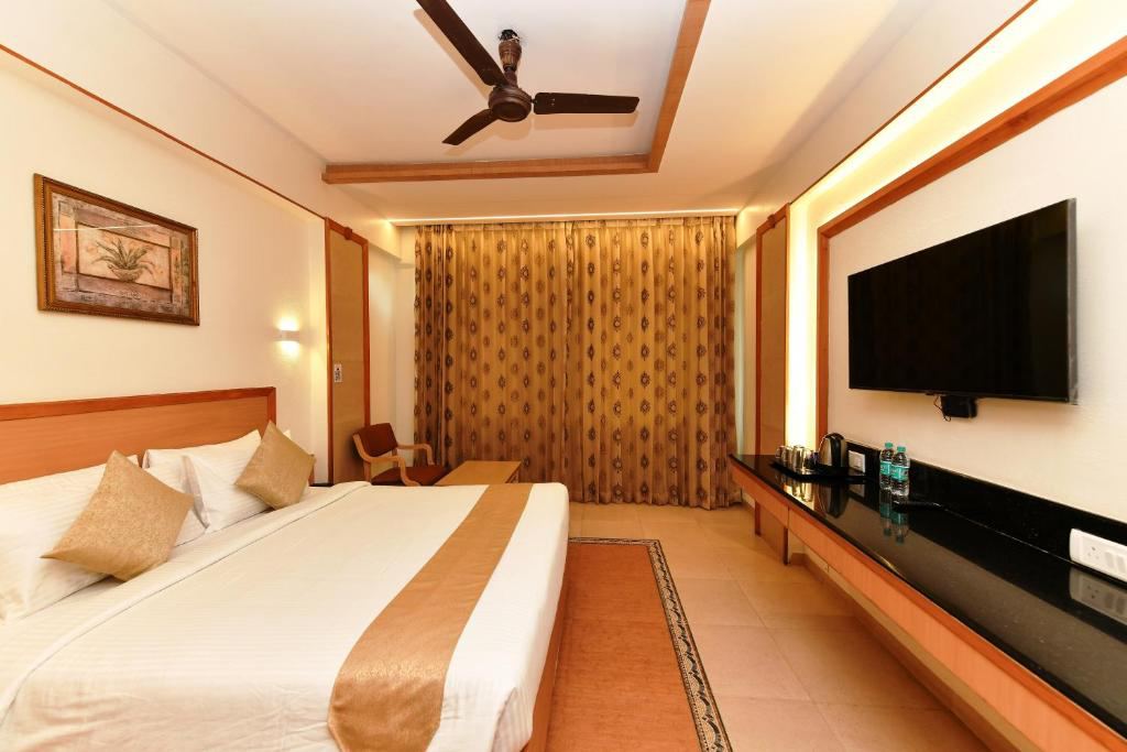 Hotel Roopa