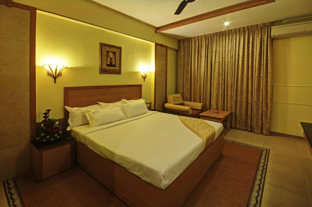 Hotel Roopa