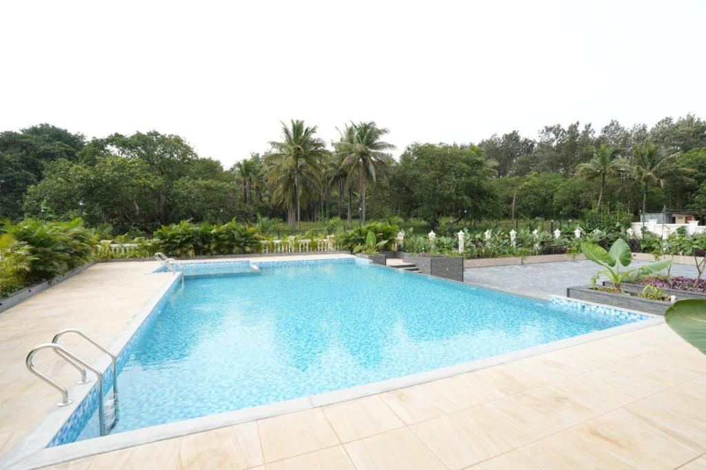 Captains Crown Hotels & Resorts