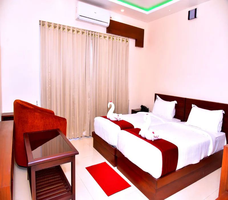 Hotel Coorg Palace Inn